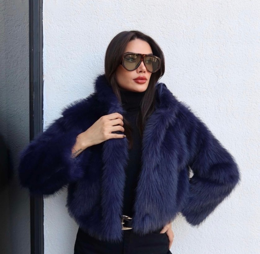 Lacivert  Kısa Kapüşonlu Kürk - Görsel 3