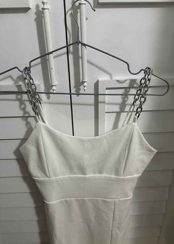 Beyaz elbise - Görsel 2