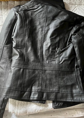 Kadın Siyah Deri Biker Ceket