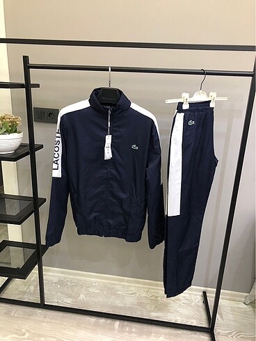 Lacoste eşofman takımı