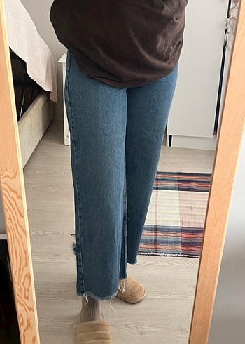 Kadın Mavi Bol Kesim Midi Denim Pantolon - Görsel 2