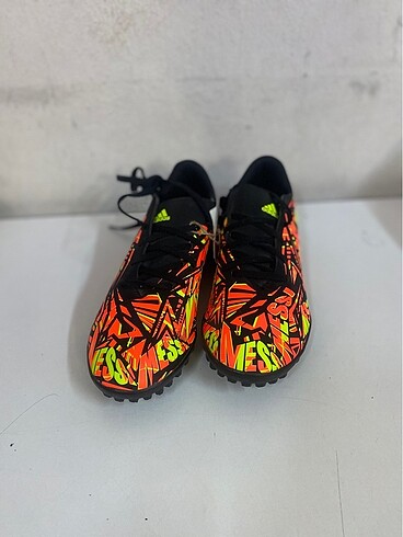 Adidas çocuk krampon messi modeli