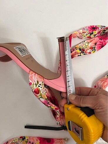 Nine West Nine west