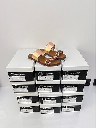 Nine west terlik
