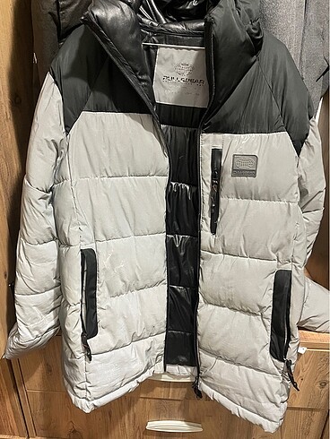 Pull bear mont