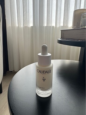  Beden Caudalie serum
