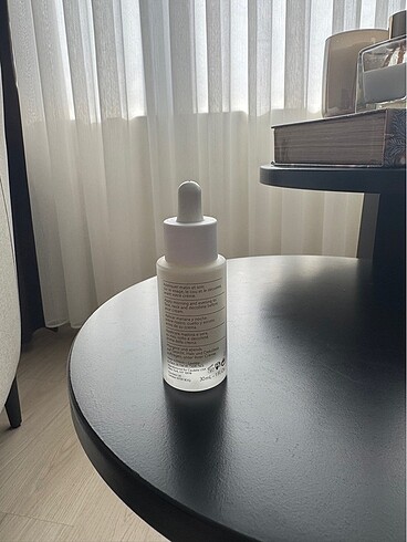  Beden Renk Caudalie serum