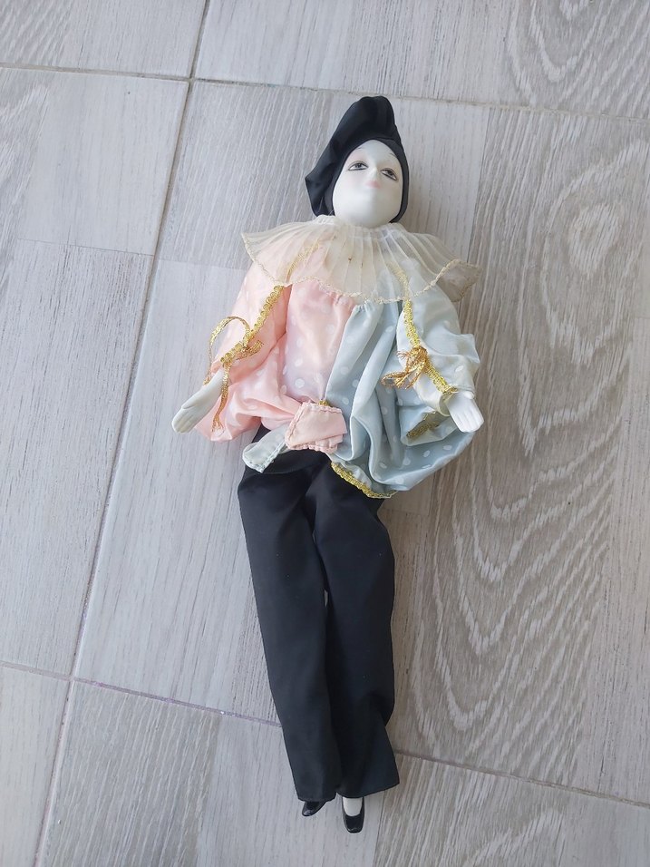 Pastel Renkli Beyaz Figürin - Görsel 3