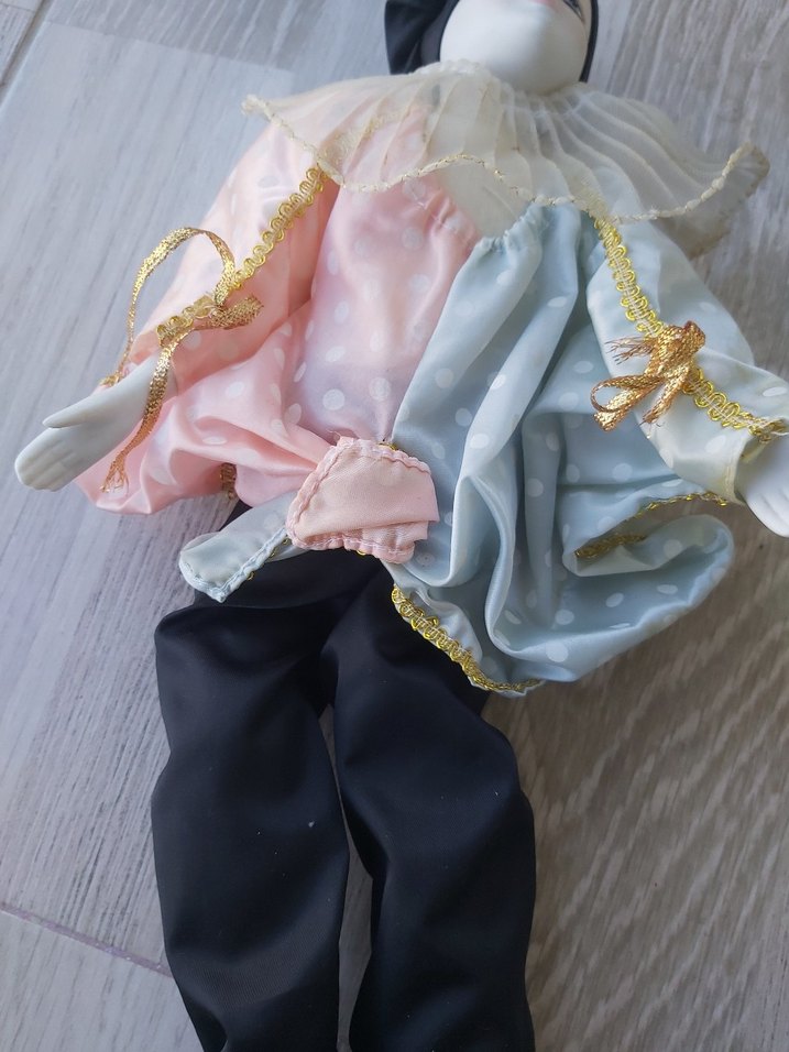 Pastel Renkli Beyaz Figürin - Görsel 4