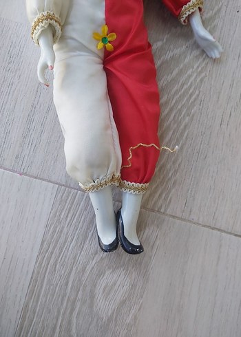 Dantel Yaka Detaylı Beyaz Gri Figürin - Görsel 6