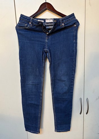 Kadın Lacivert Denim Dar Kesim Jean