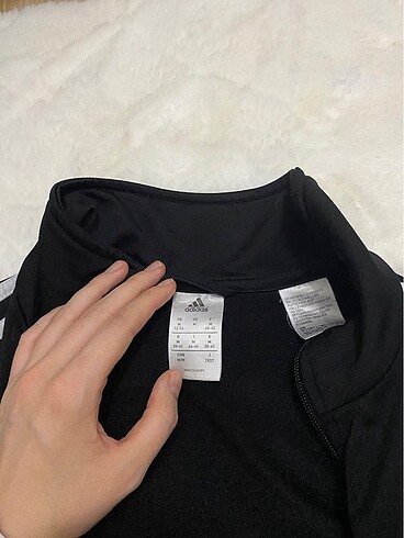 m Beden Adidas eşofman takımı