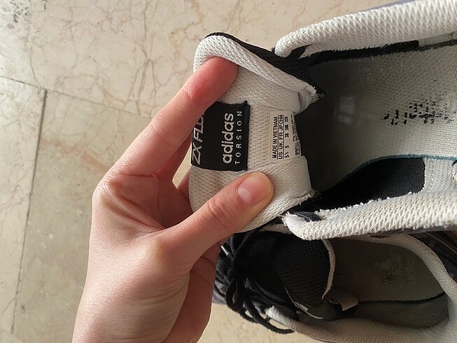 38 Beden siyah Renk Adidas spor ayakkabı