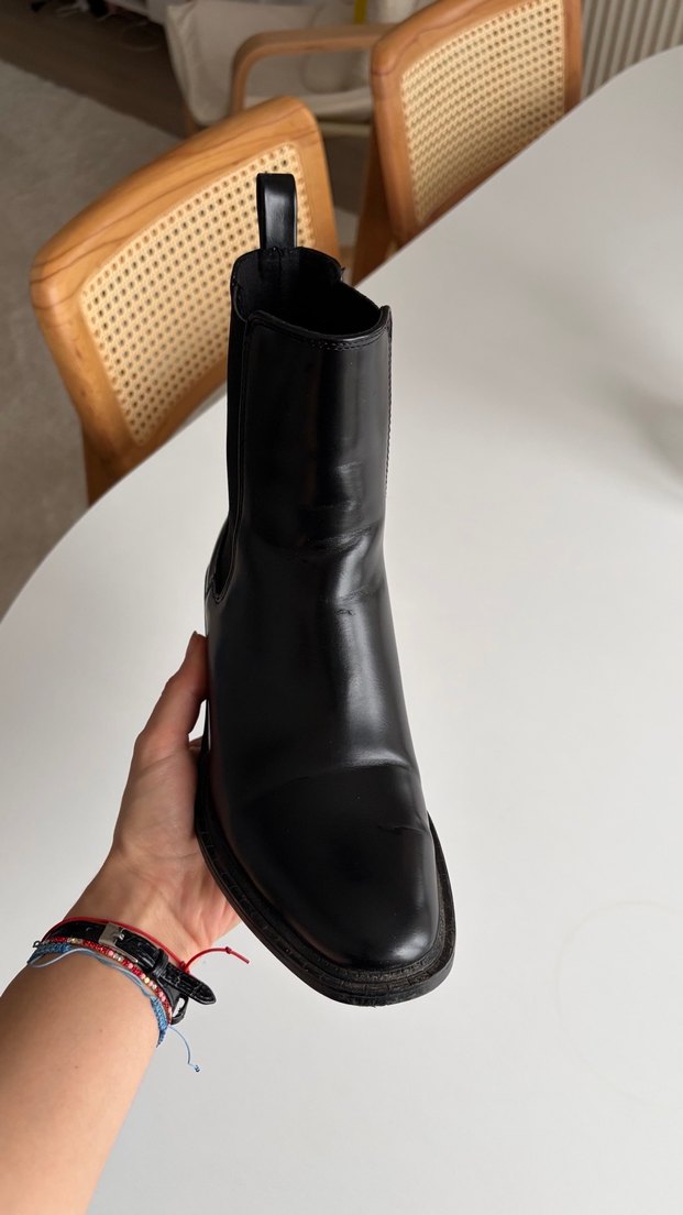 Zara Kadın Siyah Deri Tokalı Topuklu Bot - Görsel 4