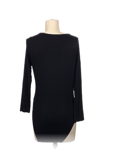m Beden PreLoved Bluz %70 İndirimli.