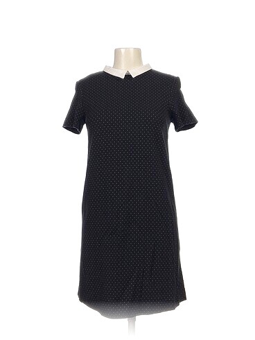 Zara Kısa Elbise %70 İndirimli.
