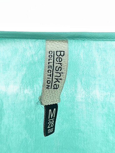 m Beden turkuaz Renk Bershka Askılı %70 İndirimli.