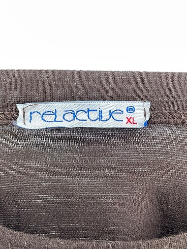 xl Beden kahverengi Renk PreLoved T-shirt %70 İndirimli.