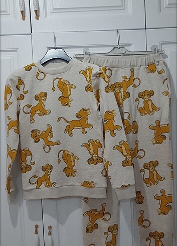 Pijama eşofman takımı