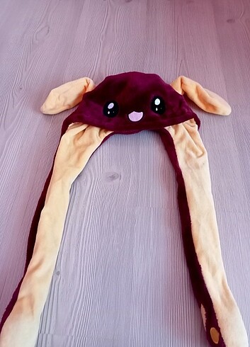 12+ Yaş, > 23 cm Beden Kulaklı şapka