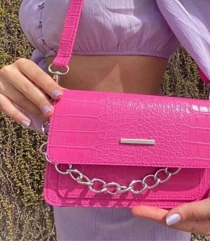 Pembe Timsah Desenli Kol Çantası