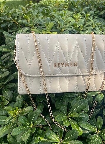 BEYMEN ZİNCİRLİ KOL ÇANTASI