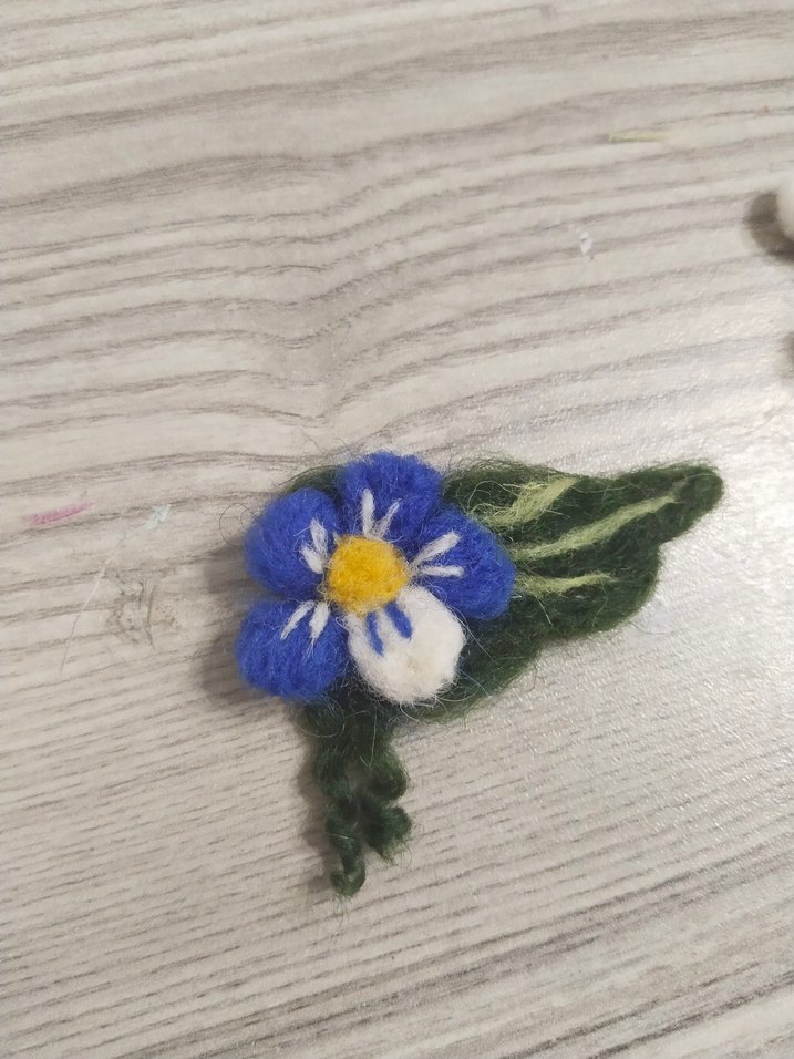 keçeden hazırlanmış Broş - Görsel 2