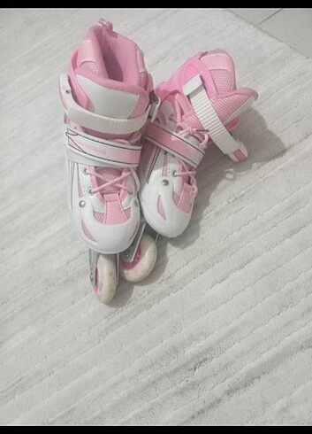 Skates 34-37 pembe paten