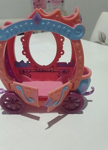 Pony arabası