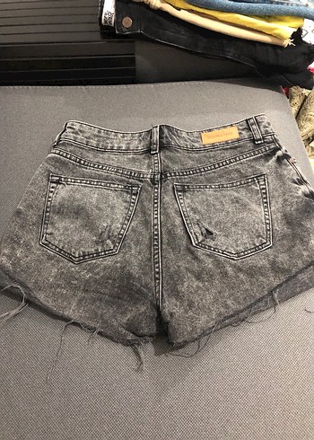 Gri Loose Fit Mini Denim Şort - Görsel 2