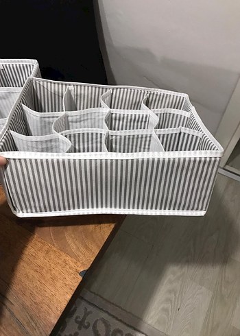 Gri Çizgili Dolap Düzenleyici - Görsel 2