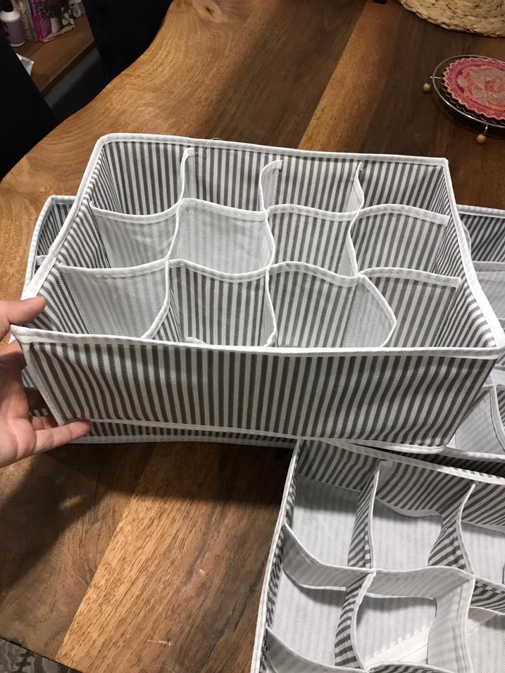 Gri Çizgili Dolap Düzenleyici - Görsel 4