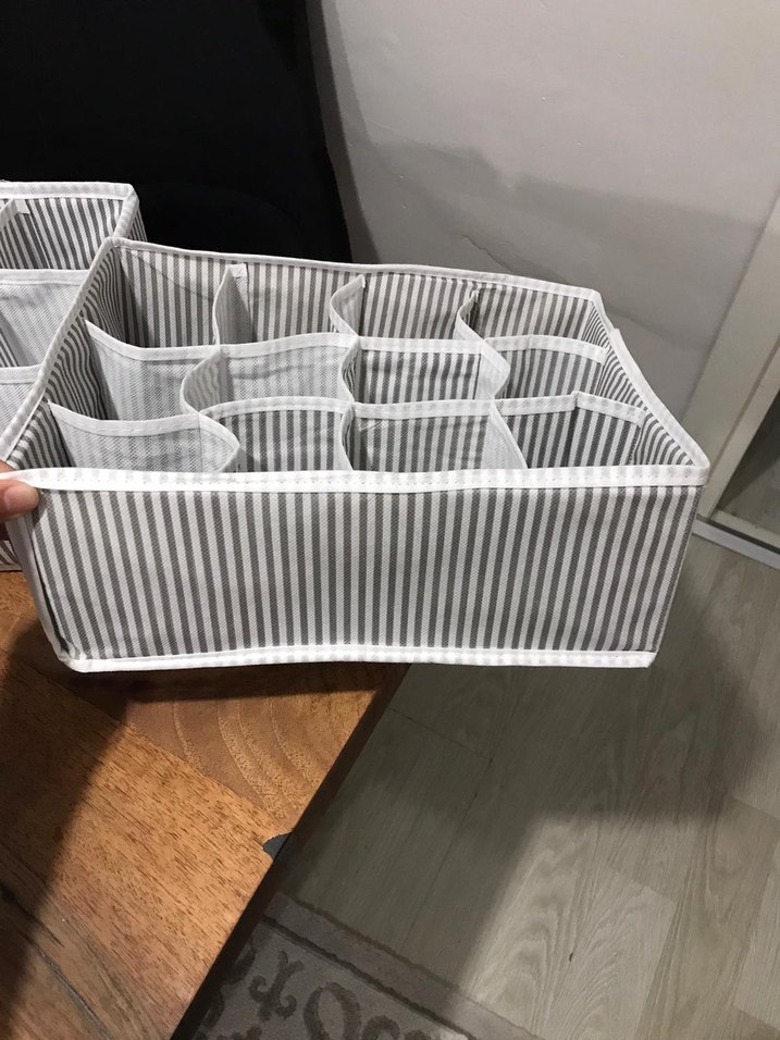 Gri Çizgili Dolap Düzenleyici - Görsel 2