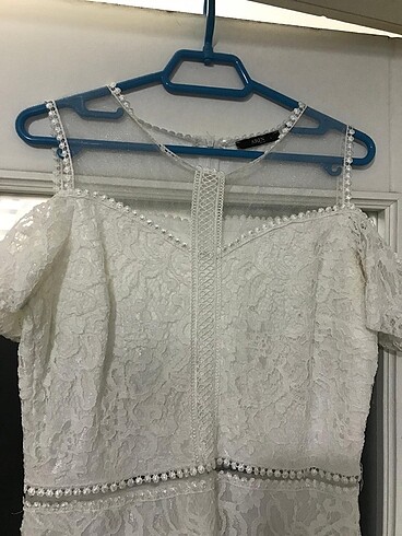 Beyaz dantel detaylı balık model elbise - Görsel 6