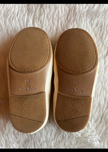 Kız Çocuk Beyaz Tokalı Babet Ayakkabı - Görsel 4