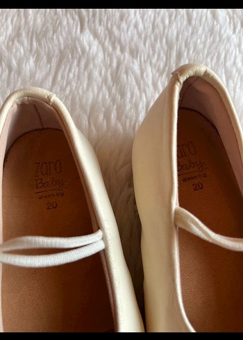 Kız Çocuk Beyaz Tokalı Babet Ayakkabı - Görsel 3