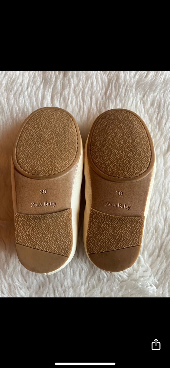 Kız Çocuk Beyaz Tokalı Babet Ayakkabı - Görsel 4