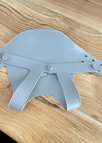 Gri Bebek Önlüğü, Ayarlanabilir Kapaklı - Görsel 3