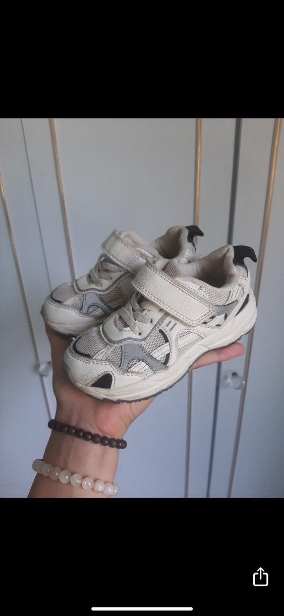 Kız Çocuk Gri Beyaz Cırtcırtlı Spor Ayakkabı - Görsel 2