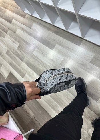 El Çantası - Görsel 2