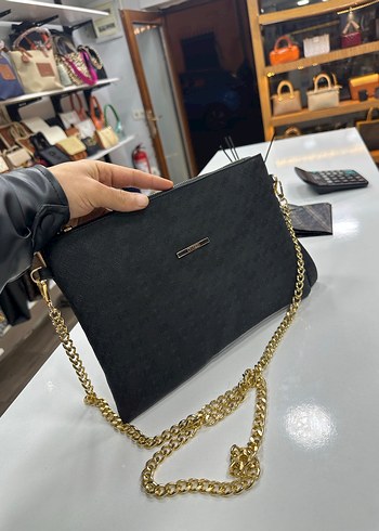 Zincir Detaylı Vakko  Clutch - Görsel 2