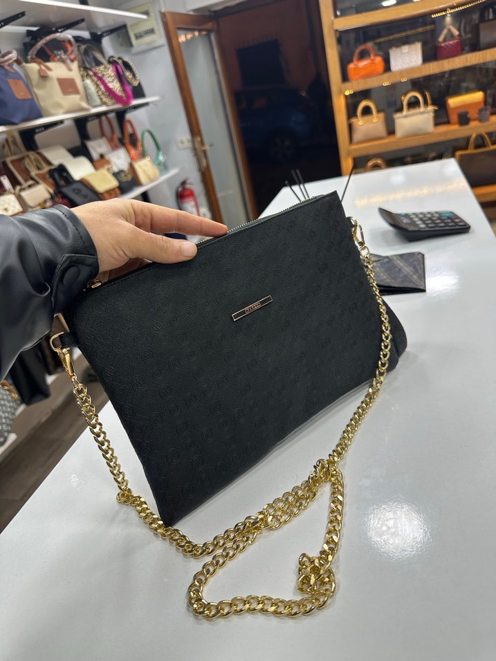 Zincir Detaylı Vakko  Clutch - Görsel 2