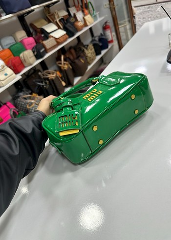 Parlak Yeşil Miu Miu Deri Kadın Çanta - Görsel 2