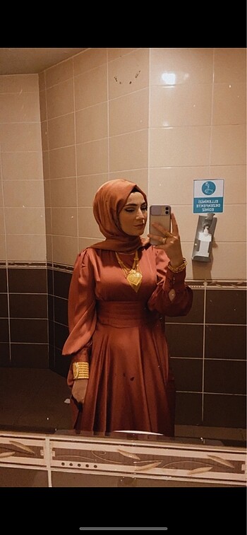 Gül kurusu abiye