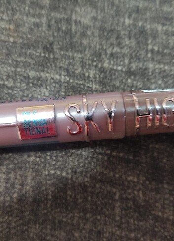 Maybelline New York Lash Sensational Sky