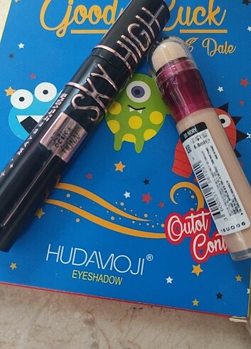 Beden Maybelline Kapatici ve Maybelline Sky High