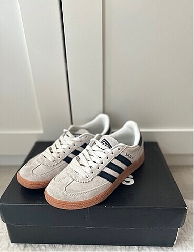 Adidas Handball Spezial Ayakkabı