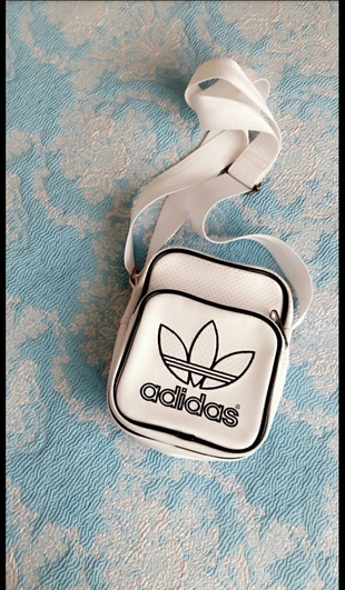 adidas çanta
