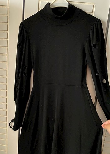 Siyah Gotik Yüksek Yakalı Midi Elbise