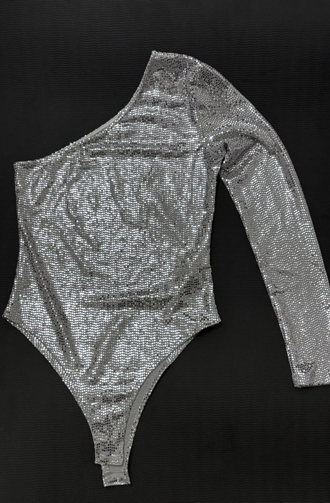 Tek Kollu Gri Payetli Bodysuit - Görsel 3